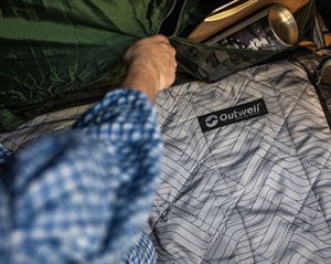 Outwell Gemütlicher TeppichTennessee 7 Air