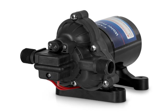 CARBEST 3-Kammer-Automatik-Druckwasserpumpe 12V, 11,3 l/min, 3,1 bar mit Bypass