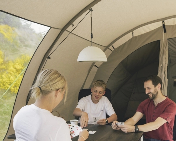 Pollux Lux Cream White