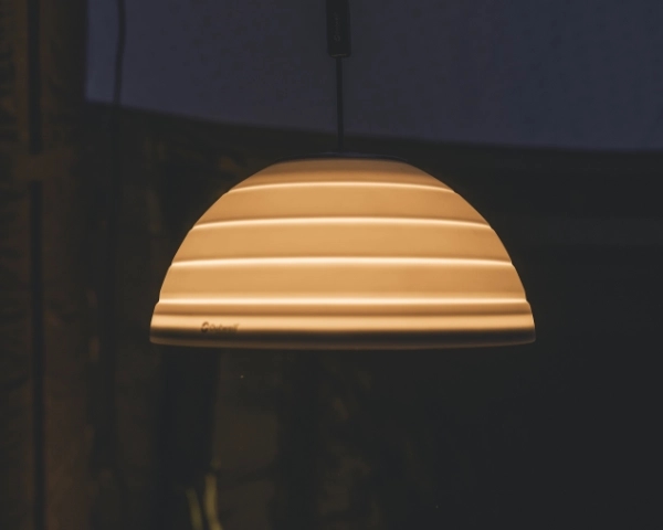 Pollux Lux Cream White